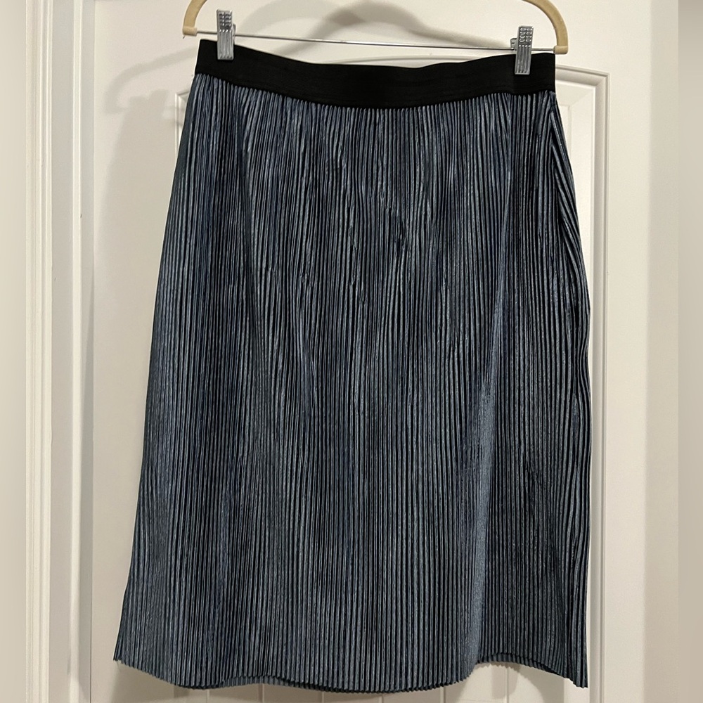 Junarose Metallic Pleated Midi Skirt – Shimmer Gray Blue Large (14/16) Classic